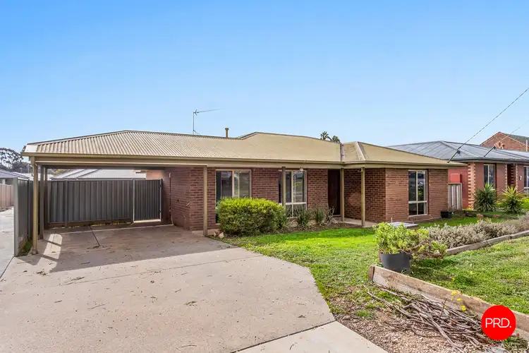 22 John St, Kangaroo Flat VIC 3555
