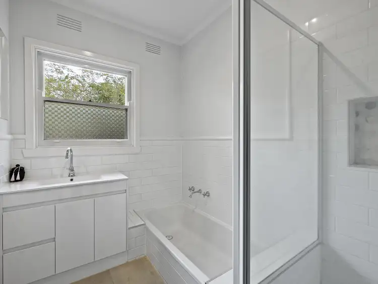 Sixth view of Homely house listing, 10 Amos Avenue, Benalla VIC 3672