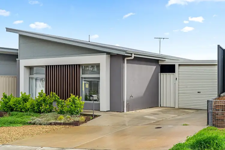 Second view of Homely house listing, 8 Scholars Way, Onkaparinga Heights SA 5163