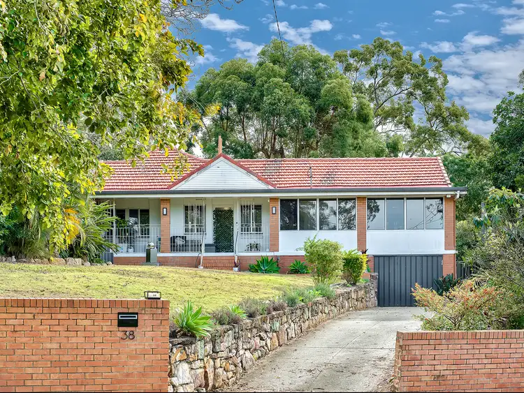 38 Pangeza Street, Stafford Heights QLD 4053