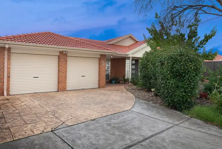 1 Farmhouse Court, Sydenham VIC 3037