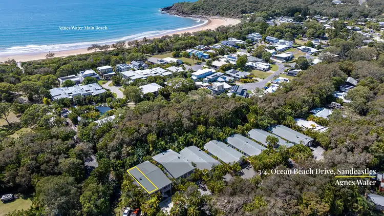 3/4 Ocean Beach Drive, Agnes Water QLD 4677