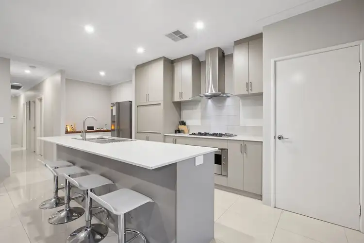 4/591 Rockingham Road, Lake Coogee WA 6166