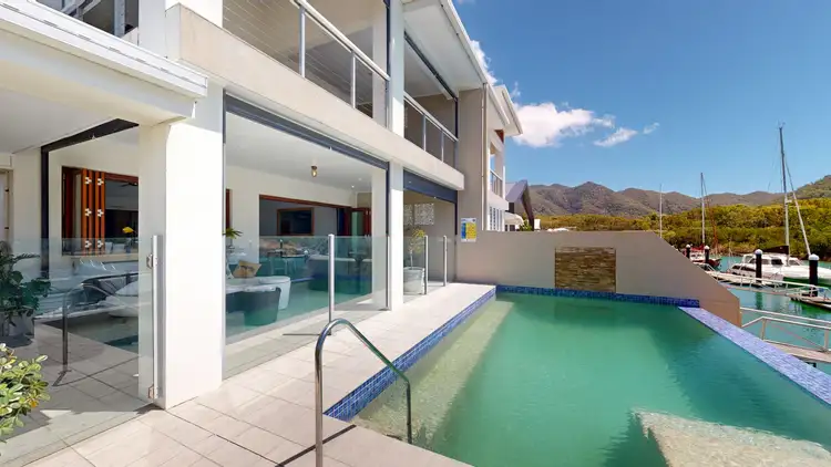 2/3 Terrace Place, Nelly Bay QLD 4819