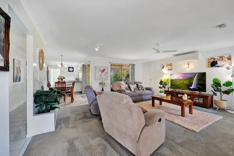 19 Dennis Court, Avoca QLD 4670