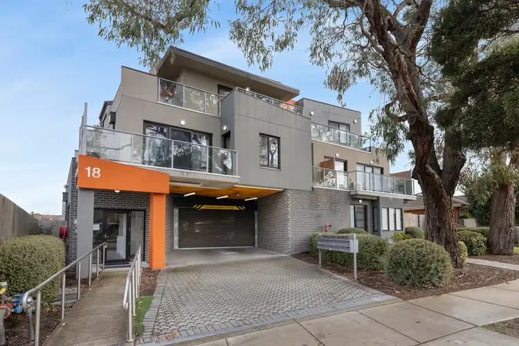 204/18 Myrtle Street, Bayswater VIC 3153