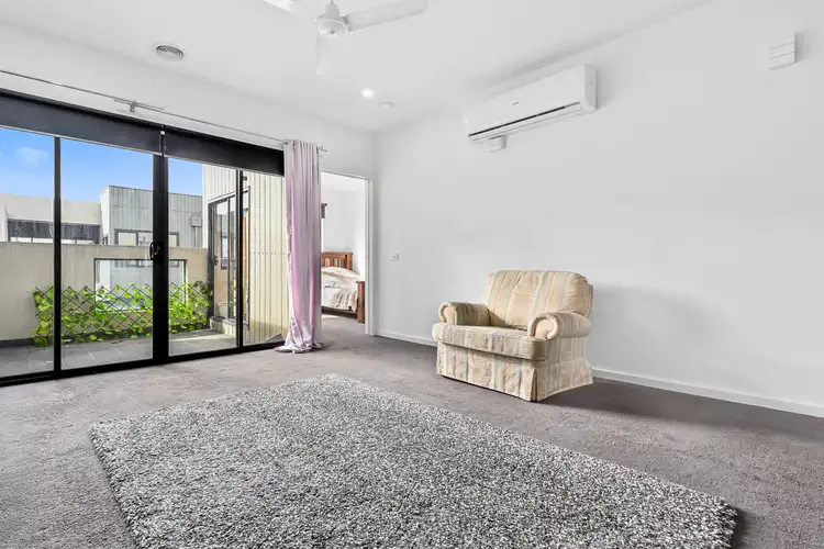 Sixth view of Homely townhouse listing, 4 Push-Pea Way, Cranbourne West VIC 3977