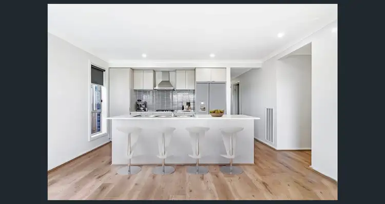 14 Bellbird Street, Kurunjang VIC 3337
