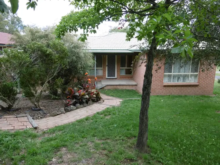 10 Friendship Place, Orange NSW 2800