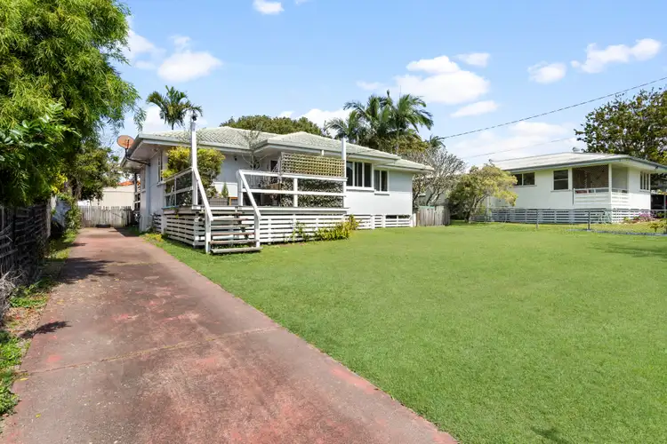 5 Henzell Street, Redcliffe QLD 4020