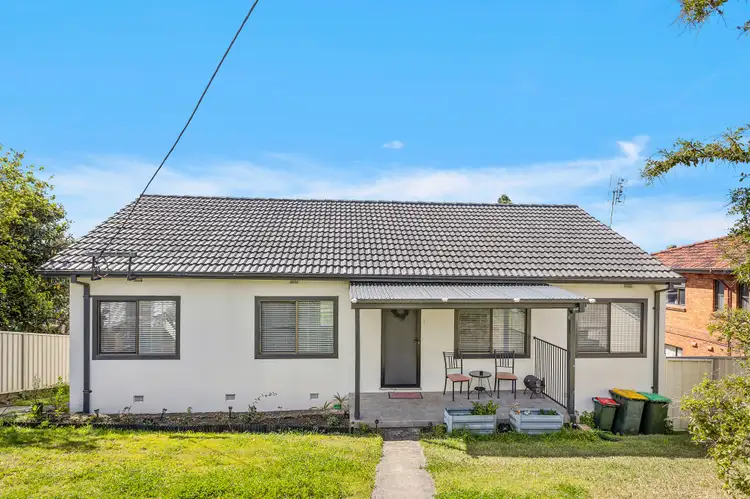 21 Second Avenue North, Warrawong NSW 2502