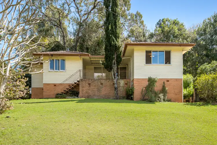 37 Jainba Street, Indooroopilly QLD 4068