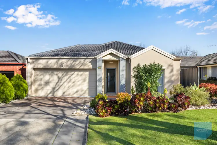 49 Klippel Way, Caroline Springs VIC 3023