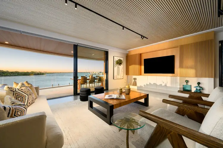 Fifth view of Homely apartment listing, 2/2 Paradise Parade, Paradise Point QLD 4216