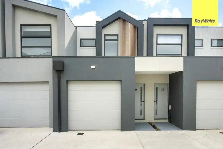 24 Porteous Retreat, Sydenham VIC 3037