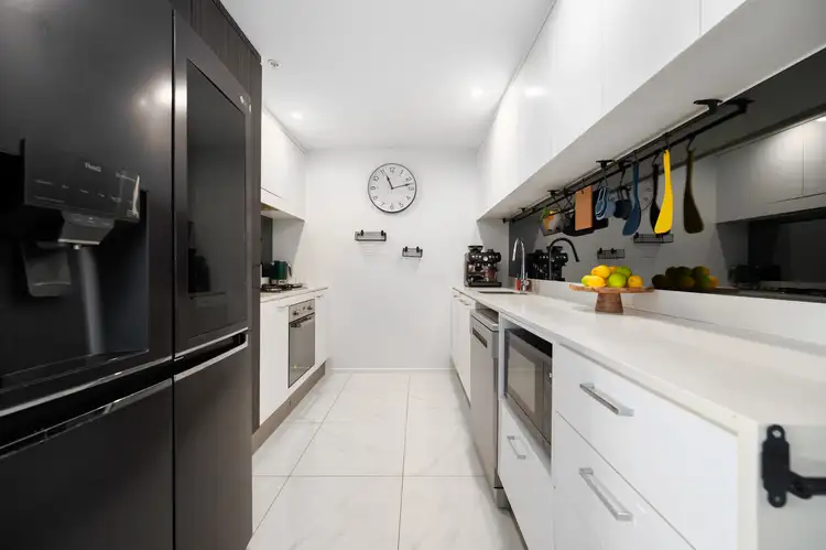 Fifth view of Homely apartment listing, 3602/5 Harbour Side Court, Biggera Waters QLD 4216