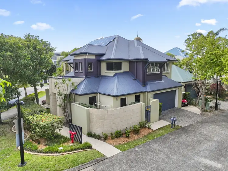 3071 Quay South Drive, Carrara QLD 4211