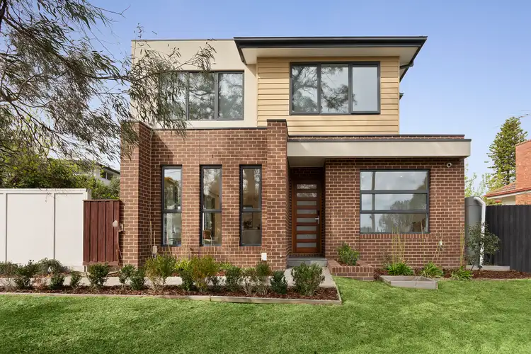 51 Victory Boulevard