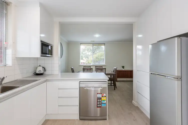 6/7 Taylor Rd, Nedlands WA 6009