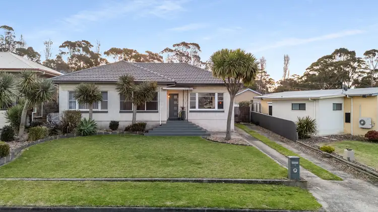 8 Currawong Crescent