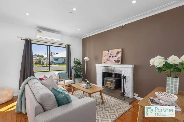 Second view of Homely house listing, 5 Begonia Street, Tamworth NSW 2340