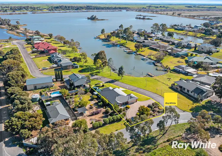 5 George Mason Street