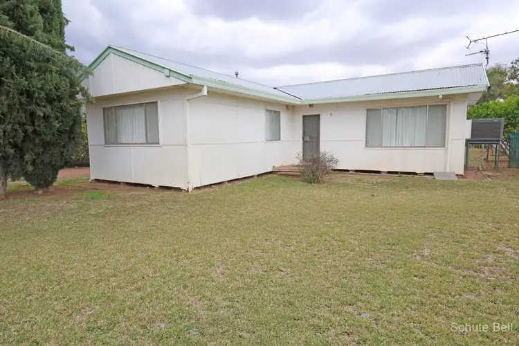 69 Tudor Street, Bourke NSW 2840