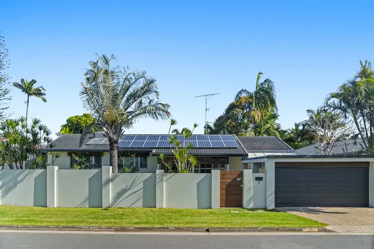 7 Garden Grove Street, Carrara QLD 4211
