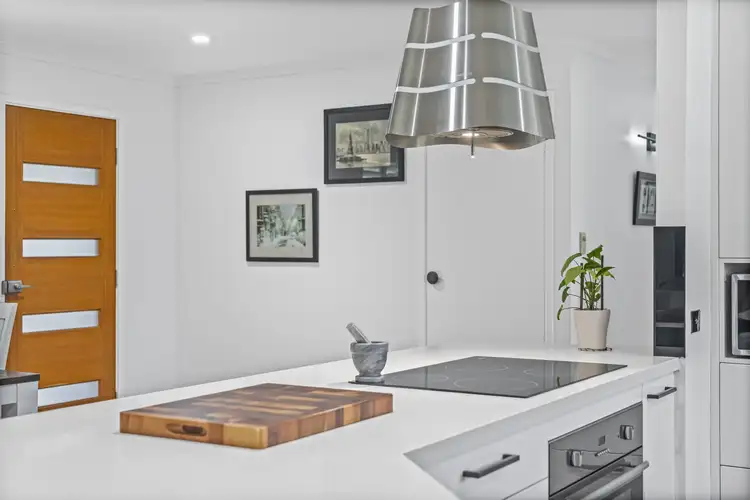 Sixth view of Homely house listing, 7 Garden Grove Street, Carrara QLD 4211