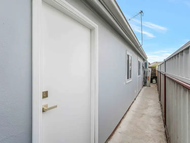 4B Moorebank Avenue, Moorebank NSW 2170