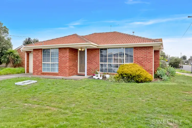 14 Burswood Court, Seabrook VIC 3028