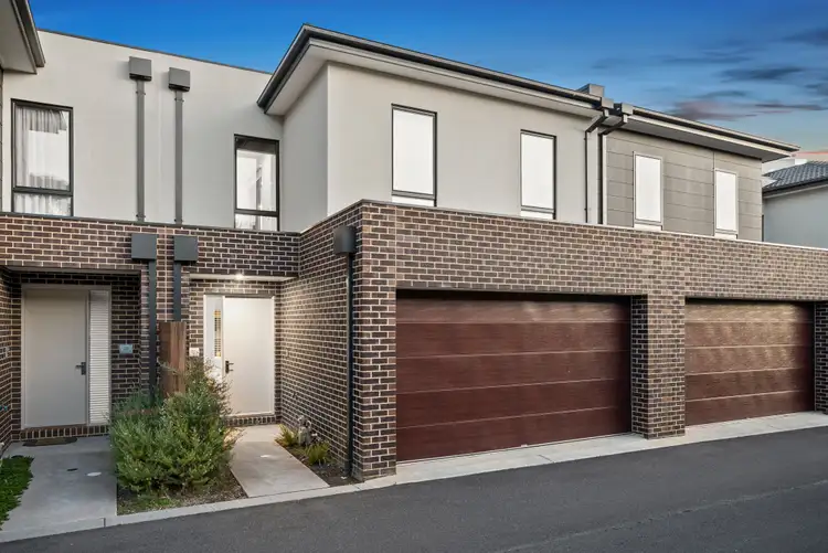 26 Emica Parade, Knoxfield VIC 3180