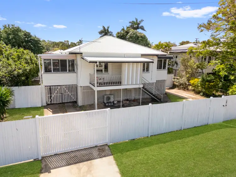 27 Ryan Street, North Ward QLD 4810