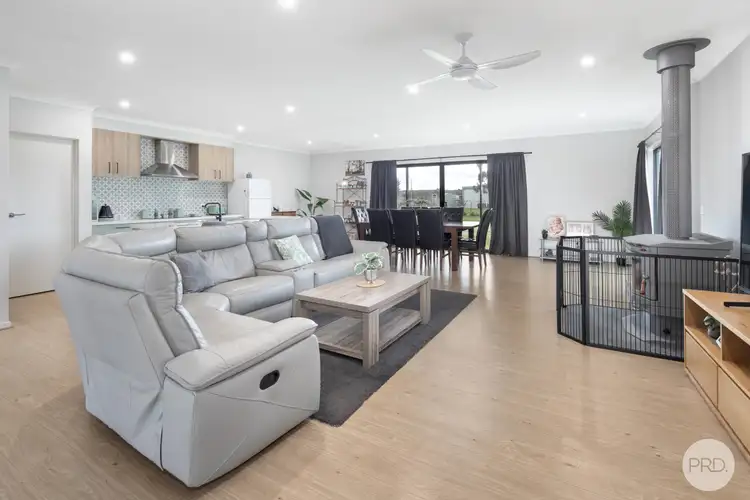 Fourth view of Homely house listing, 2 Taylors Road, Haddon VIC 3351