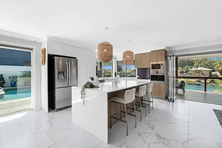 127 Witt Avenue, Carrara QLD 4211