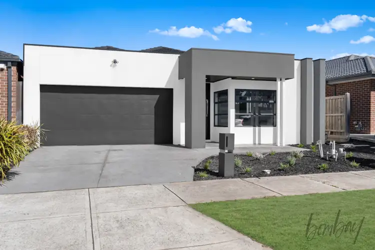 Second view of Homely house listing, 32 Highfield Drive, Mickleham VIC 3064