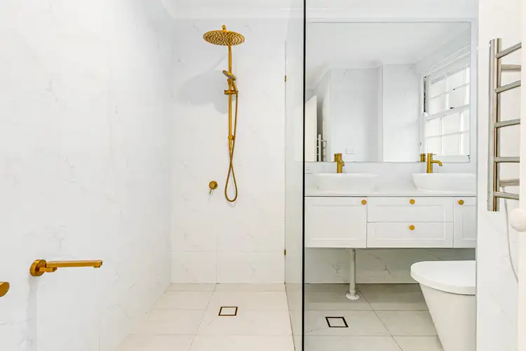 Third view of Homely apartment listing, 2/2a Stanhope Road, Killara NSW 2071