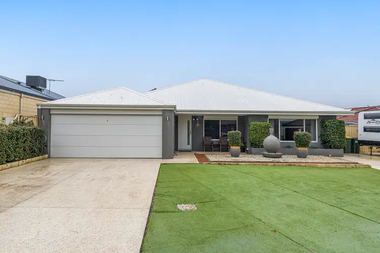 16 Januk Turn, South Guildford WA 6055