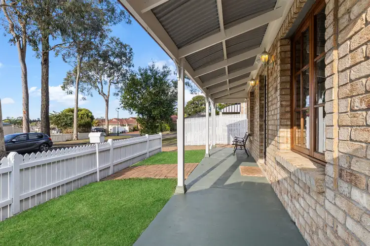 77 Mulgrave Crescent, Forest Lake QLD 4078