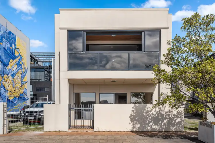 4 Mercantile Dock, Port Adelaide SA 5015