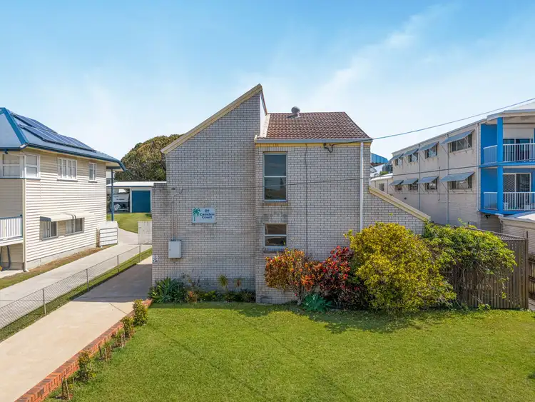 1/29 Landsborough Avenue, Scarborough QLD 4020