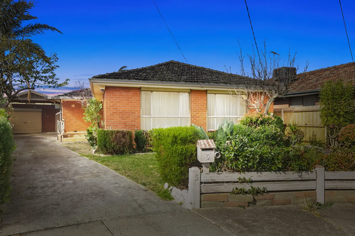 Main view of Homely house listing, 5 Grace Court, Lalor VIC 3075
