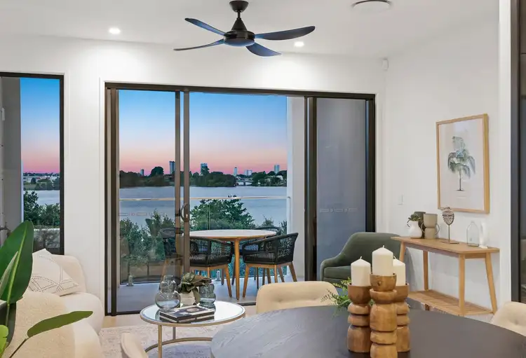 1/19 Watts Drive, Varsity Lakes QLD 4227