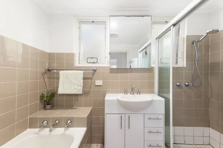 Sixth view of Homely apartment listing, 4/716 Pacific Highway, Gordon NSW 2072