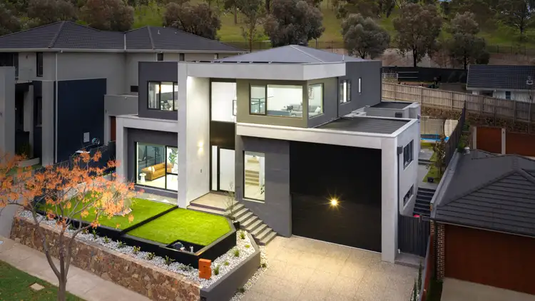 5 Joeys Run, South Morang VIC 3752