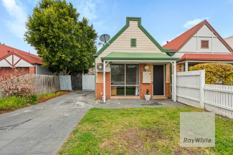 23 Benjamin Close, Bundoora VIC 3083