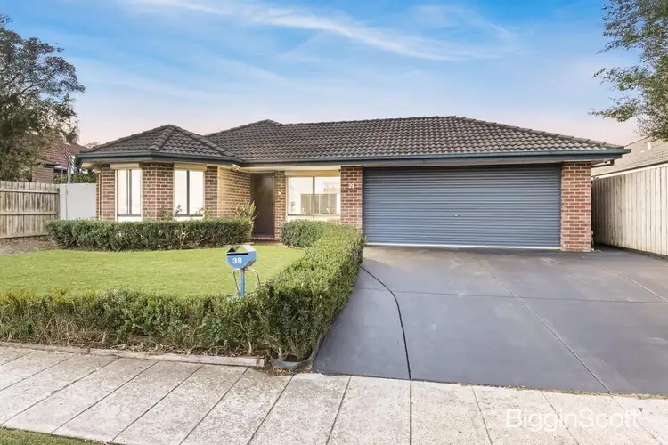 39 Carboni Crescent, Lynbrook VIC 3975