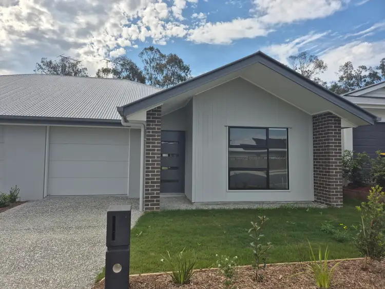 2/40 Bloomfield Mews, Ripley QLD 4306