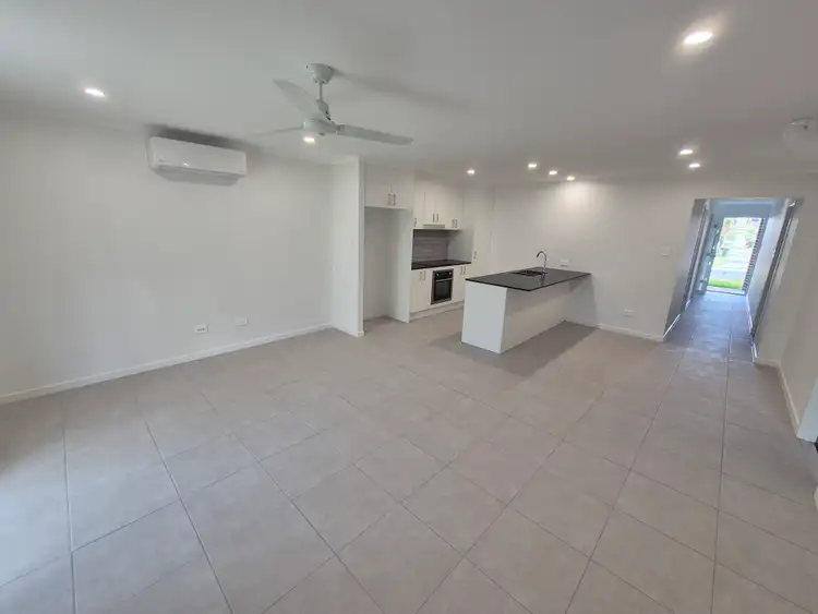 Fifth view of Homely unit listing, 2/40 Bloomfield Mews, Ripley QLD 4306