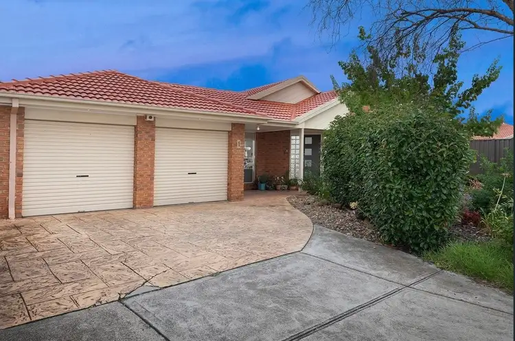 1 Farmhouse Court, Sydenham VIC 3037